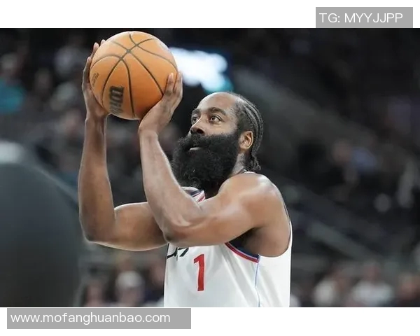 理查德：我讨厌看哈登打球，他是联盟里最让人无法直视的球员