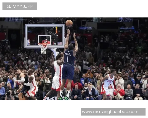 无限冲筐!克洛尼单臂劈扣&顺下空接再打2+1 无限冲筐!克洛尼单臂劈扣&顺下空接再打2+1