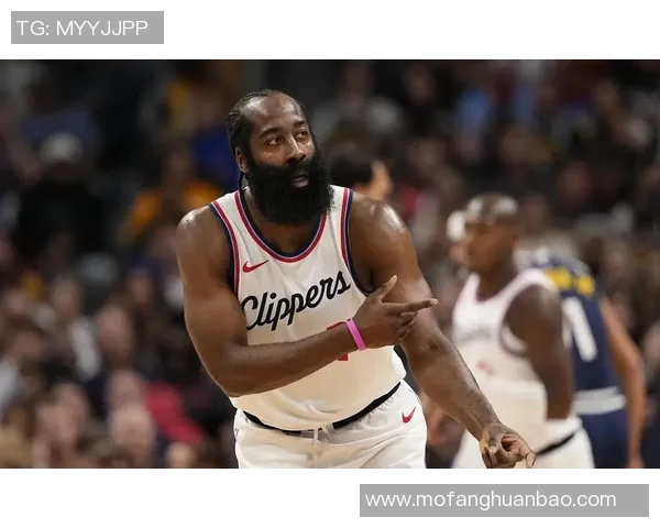 格林首秀29+6三分太阳送快船3连败 布克24+6+7哈登小卡缺席 格林首秀29+6三分太阳送快船3连败 布克24+6+7哈登小卡缺席